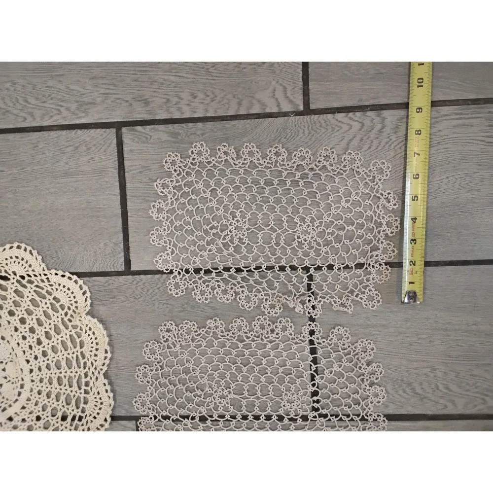 Vintage Crochet Doilies Lot of 4